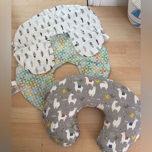 Boppy Nursing Pillow - with 3 covers
